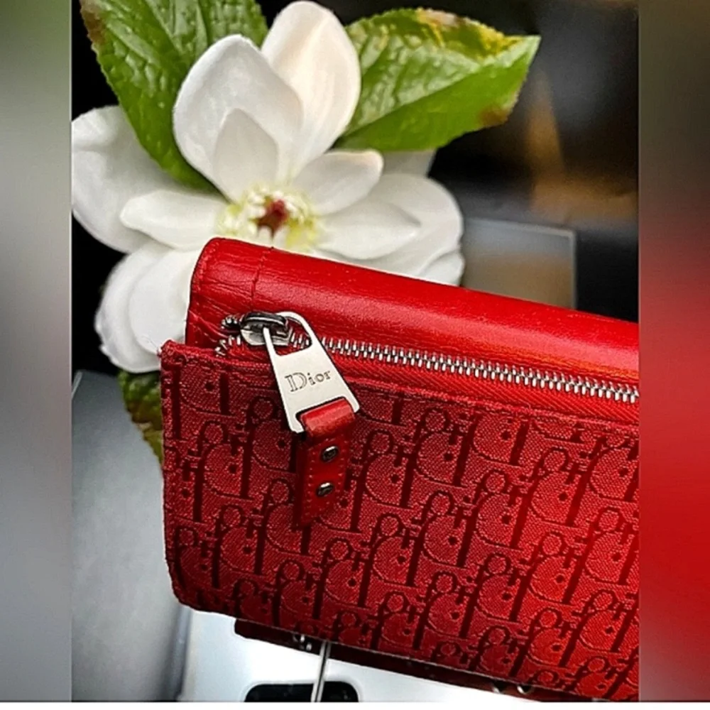 Beautiful Christian Dior Red Wallet !!